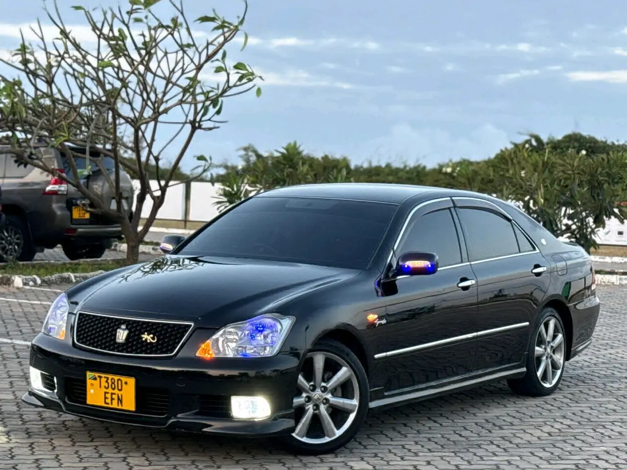 Toyota Crown Athlete GRS 180 (2006) - Very Clean thumbnail 3
