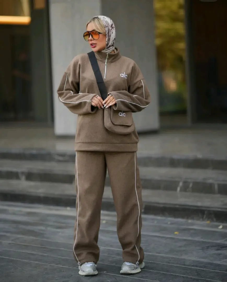 Three-Piece Fleece Tracksuits thumbnail 5
