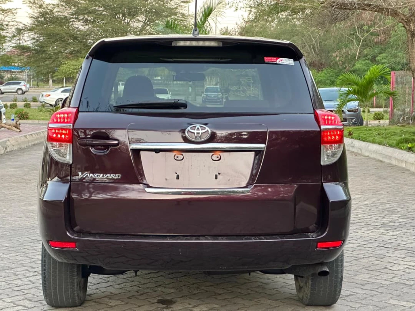 Toyota Vanguard 2010 Maroon SUV ON SALE thumbnail 4