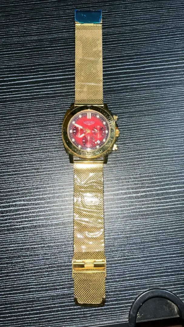 Golden Longbo Watch