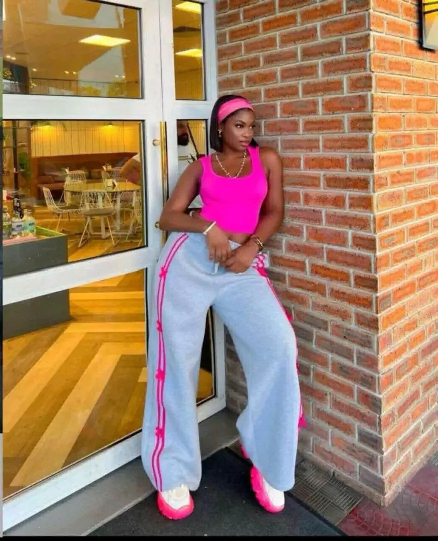 High-Waisted Sweatpants for Sale thumbnail 3