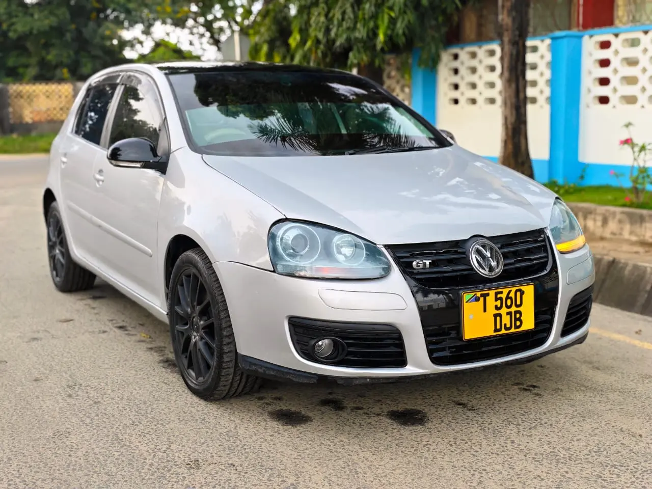 Volkswagen Golf GT (DJB) thumbnail 3