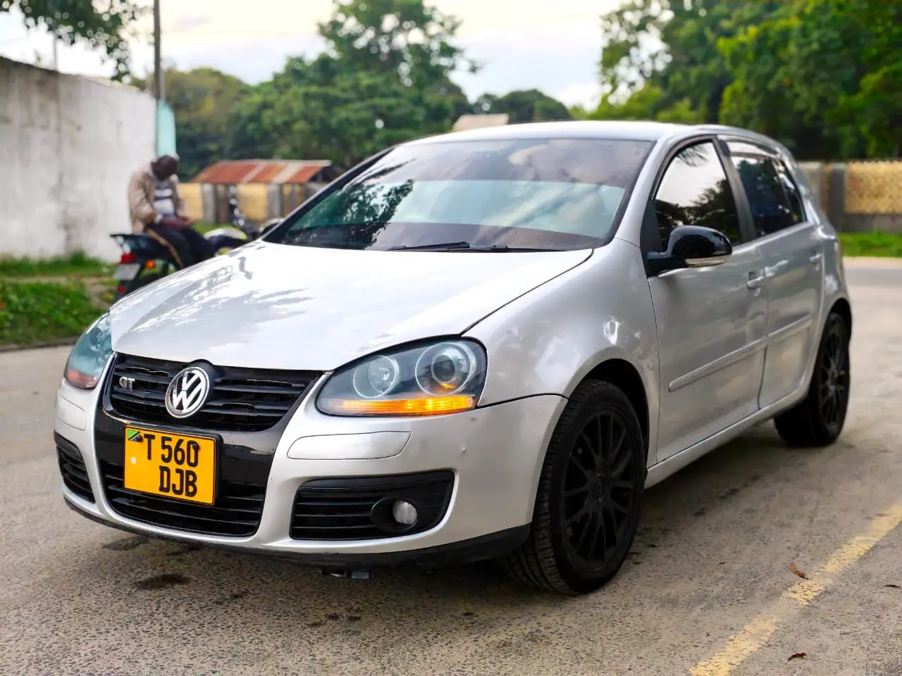 Volkswagen Golf GT (DJB) thumbnail 4