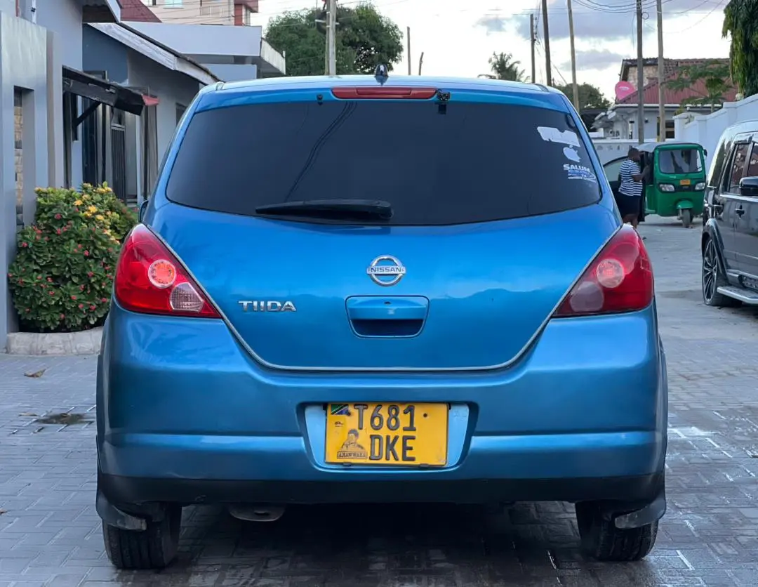 Nissan Tiida DKE thumbnail 4