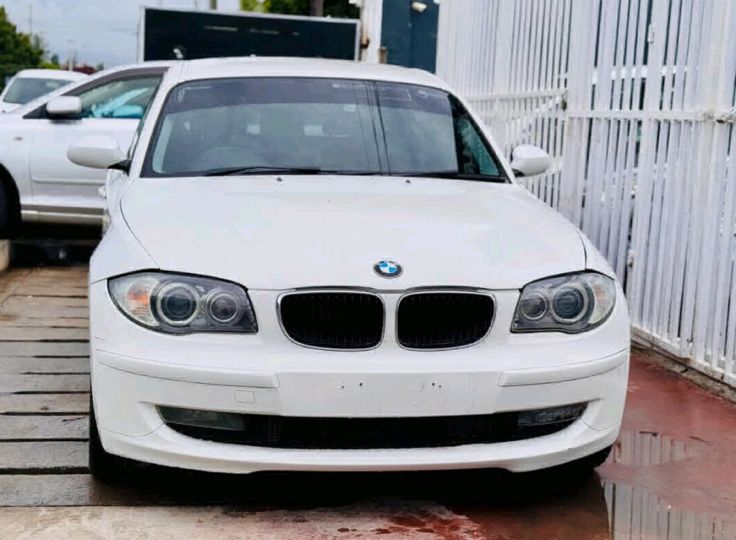 BMW 1 Series 2009 (Exchange Allowed)