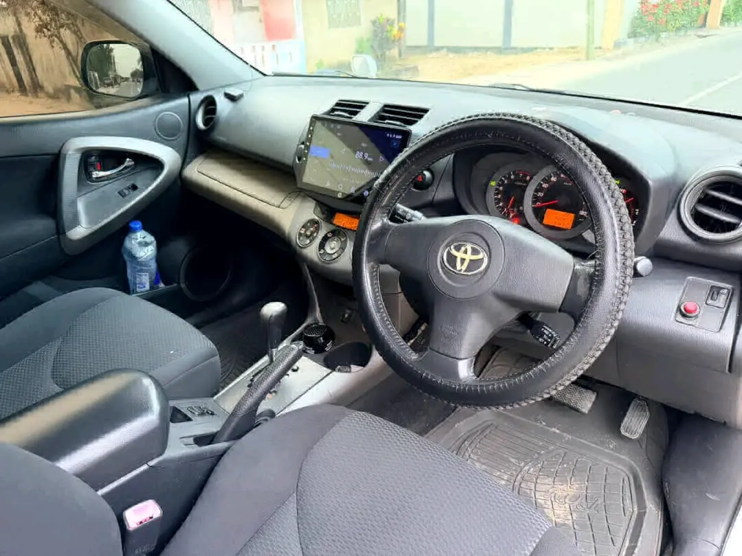 Toyota RAV4 2008, Full AC thumbnail 7