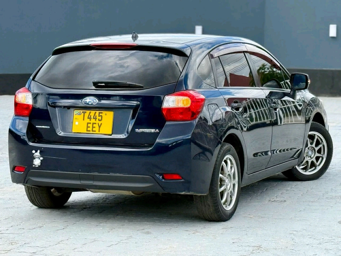 Subaru Impreza Sedan Dark Blue EEY thumbnail 2