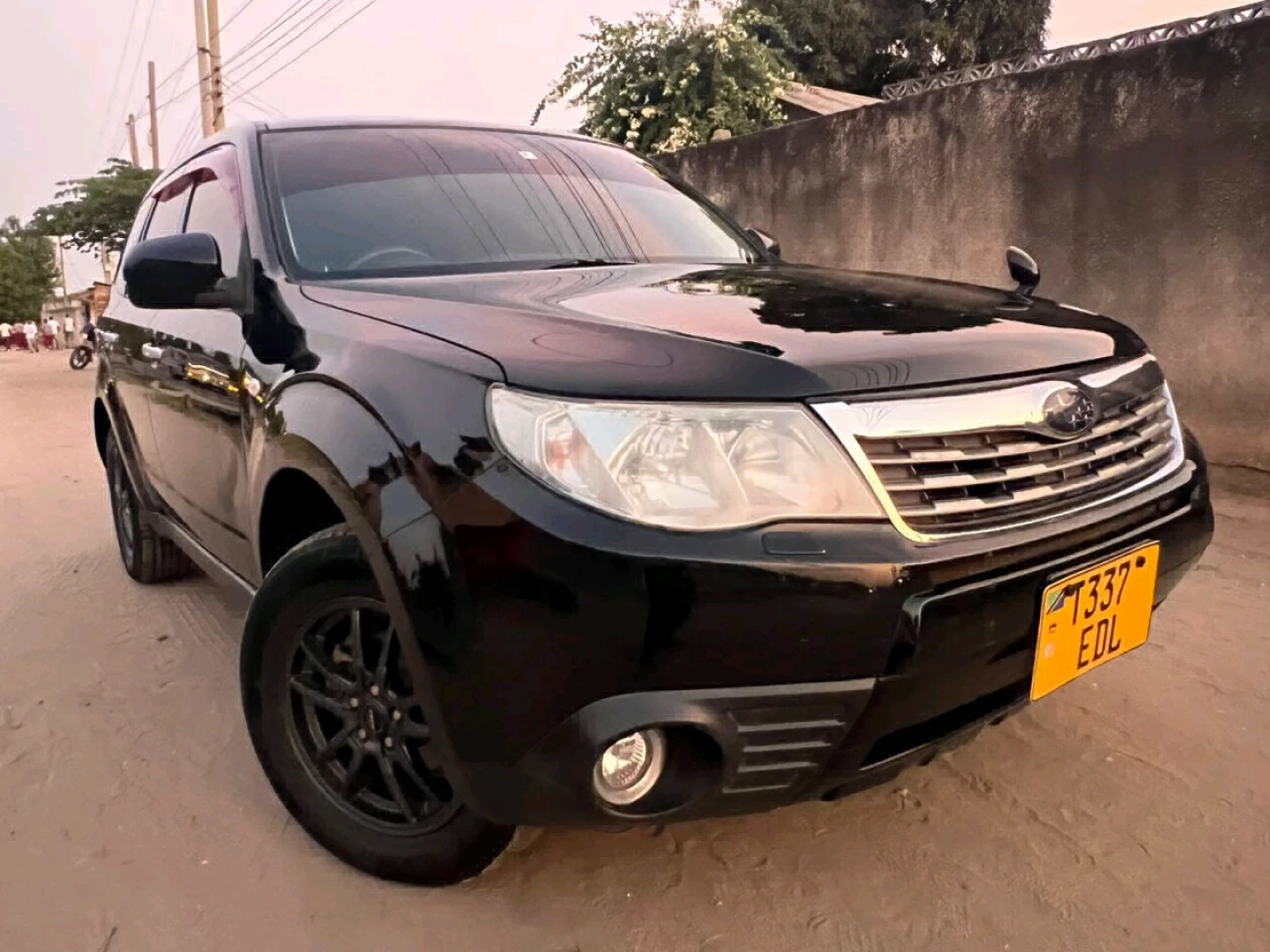 Black Subaru Forester SUV 2008/2009 thumbnail 6