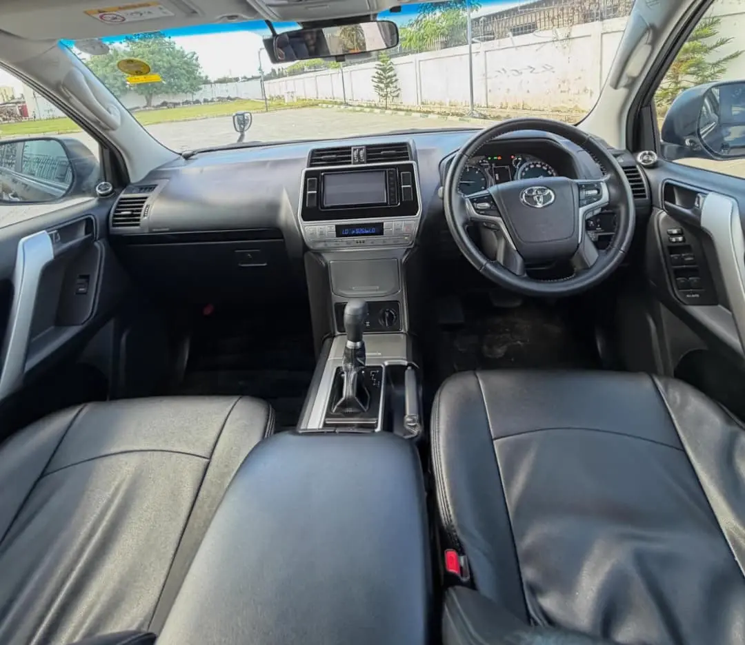 Toyota Land Cruiser Prado 150 (2020) thumbnail 4