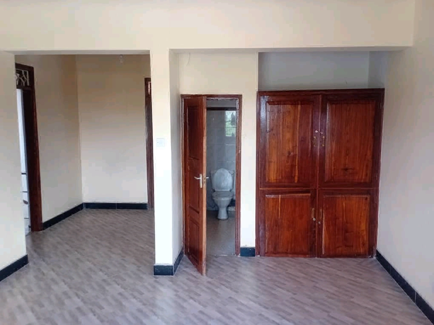 5 Bedroom House for Rent in Njiro thumbnail 8