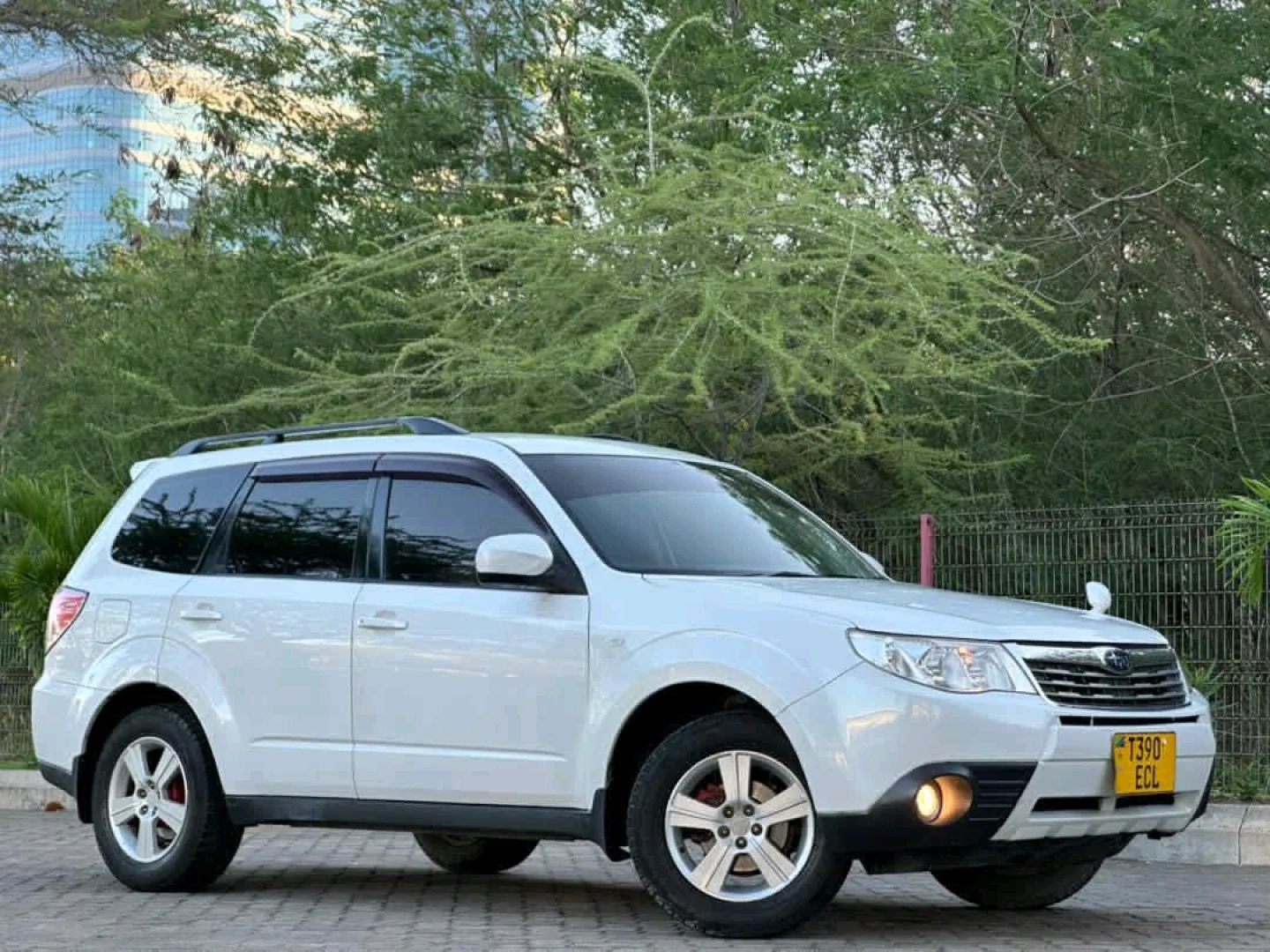 Used 2008 Subaru Forester SUV (Reg DWP) thumbnail 5