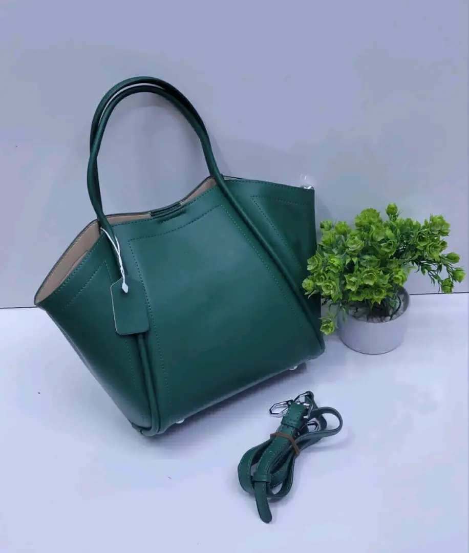 Pochi Nzuri na za Kuvutia (Women's Handbags) thumbnail 4