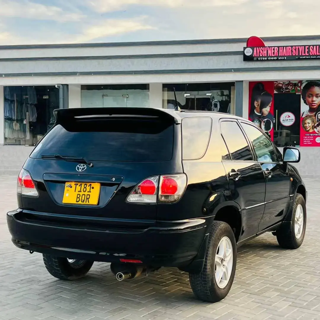 Toyota Harrier 2001 BQR thumbnail 2
