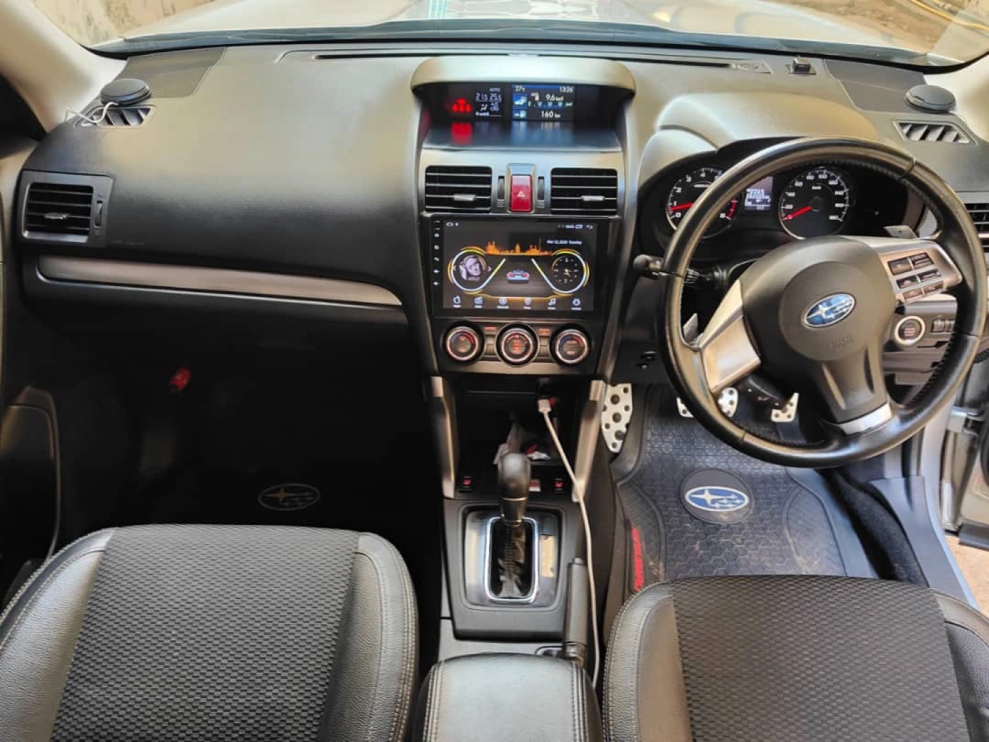 Silver Subaru Forester XT TURBO 2013 thumbnail 3