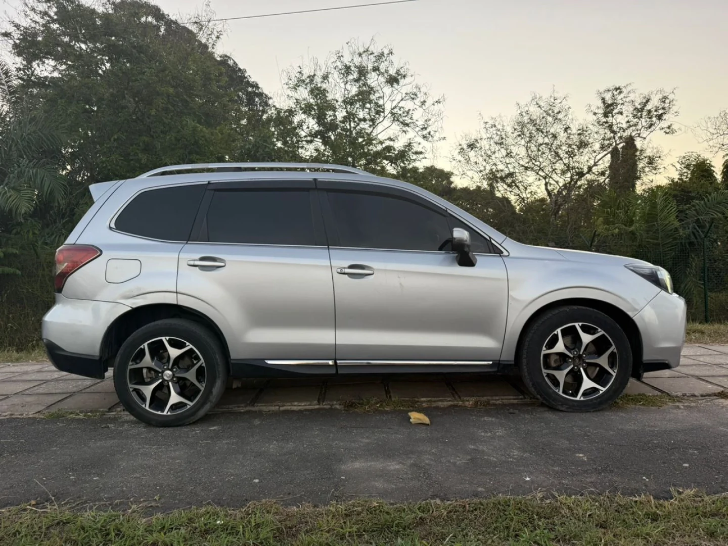Silver Subaru Forester XT TURBO 2013 thumbnail 5