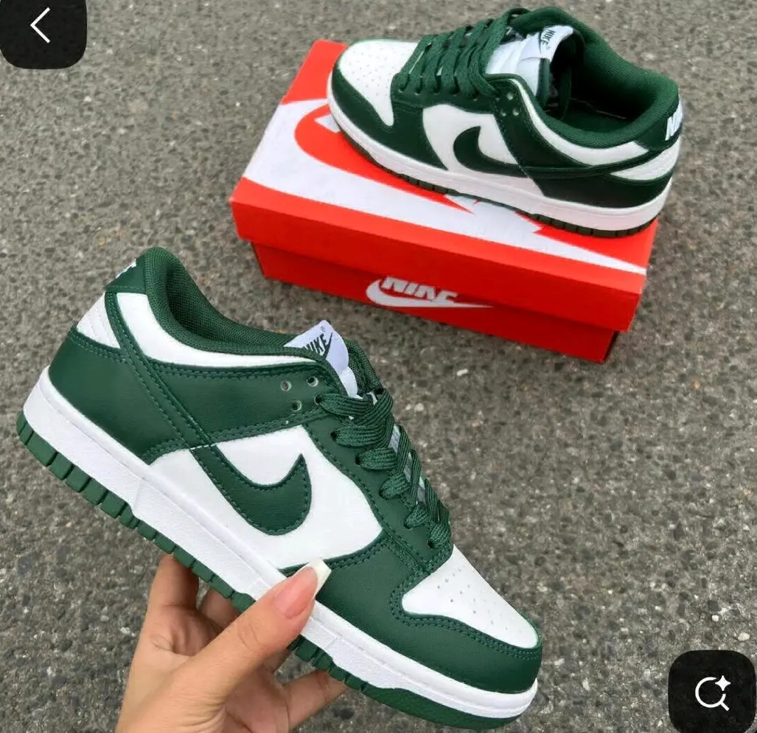 Nike Dunk Low Sneakers thumbnail 3
