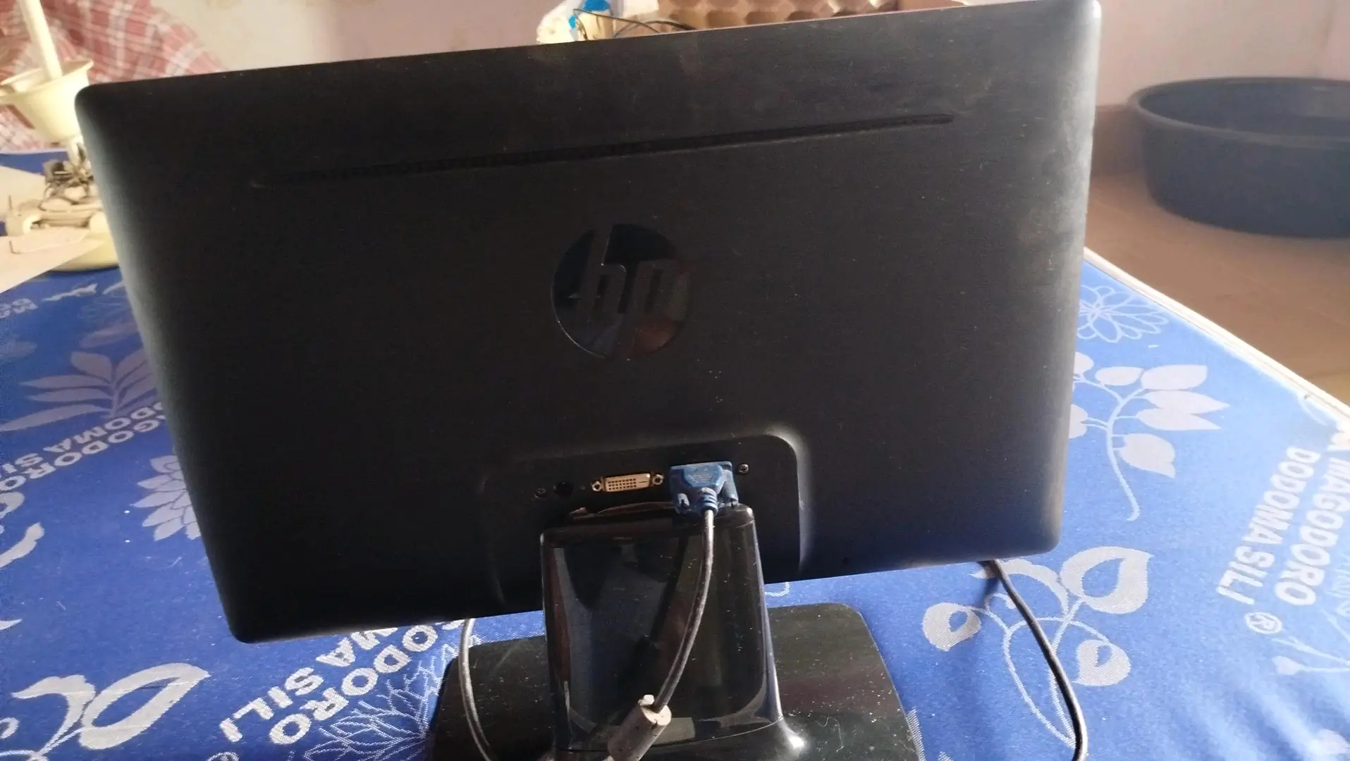 Used HP 22-inch Monitor with HDMI Cable thumbnail 2