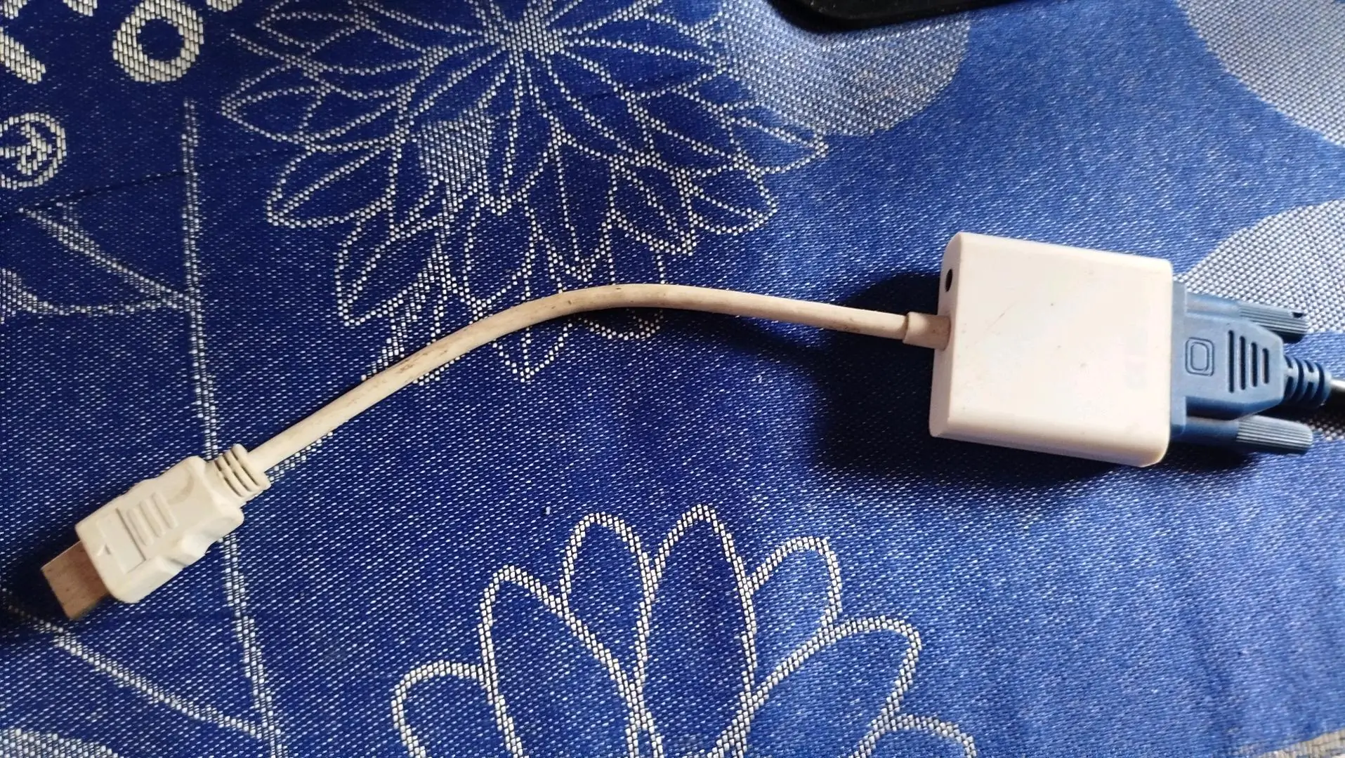 Used HP 22-inch Monitor with HDMI Cable thumbnail 3