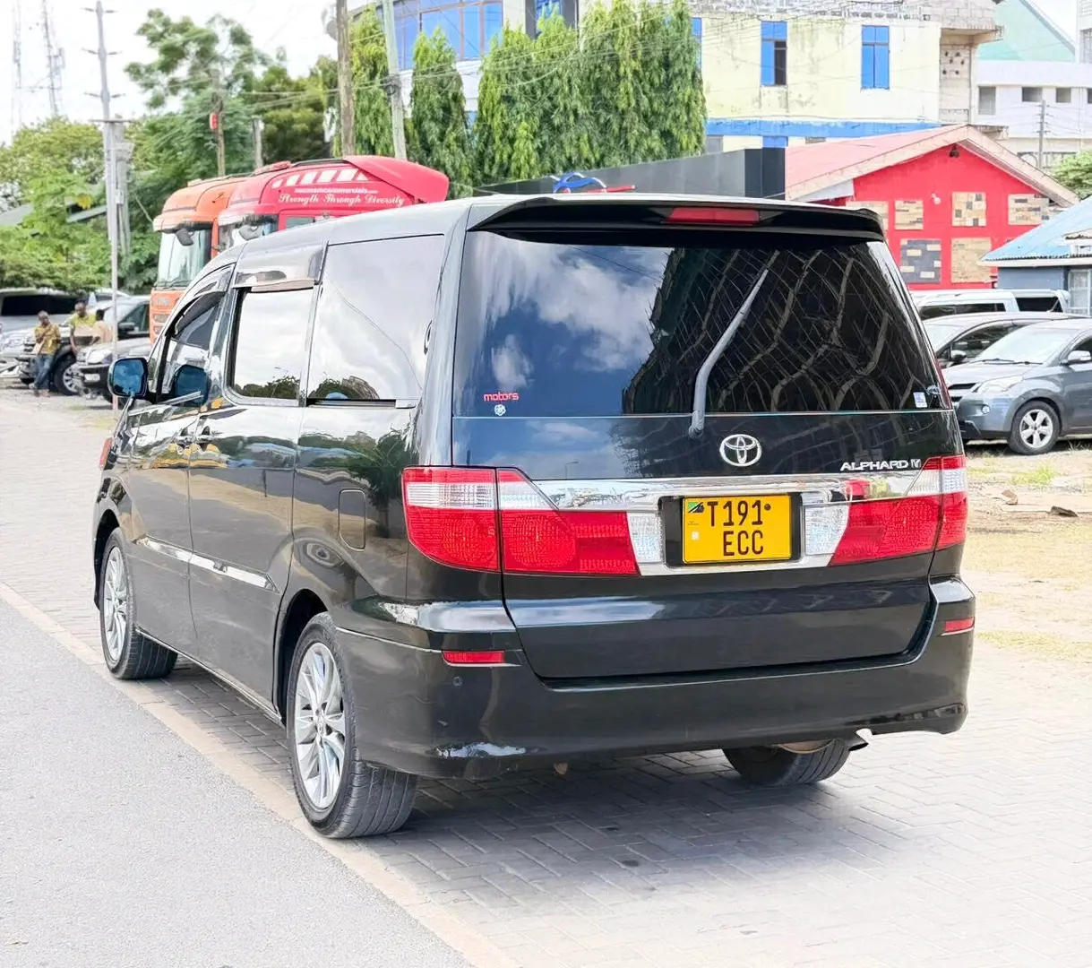 Toyota Alphard 2003, Black, 89,000 km thumbnail 6