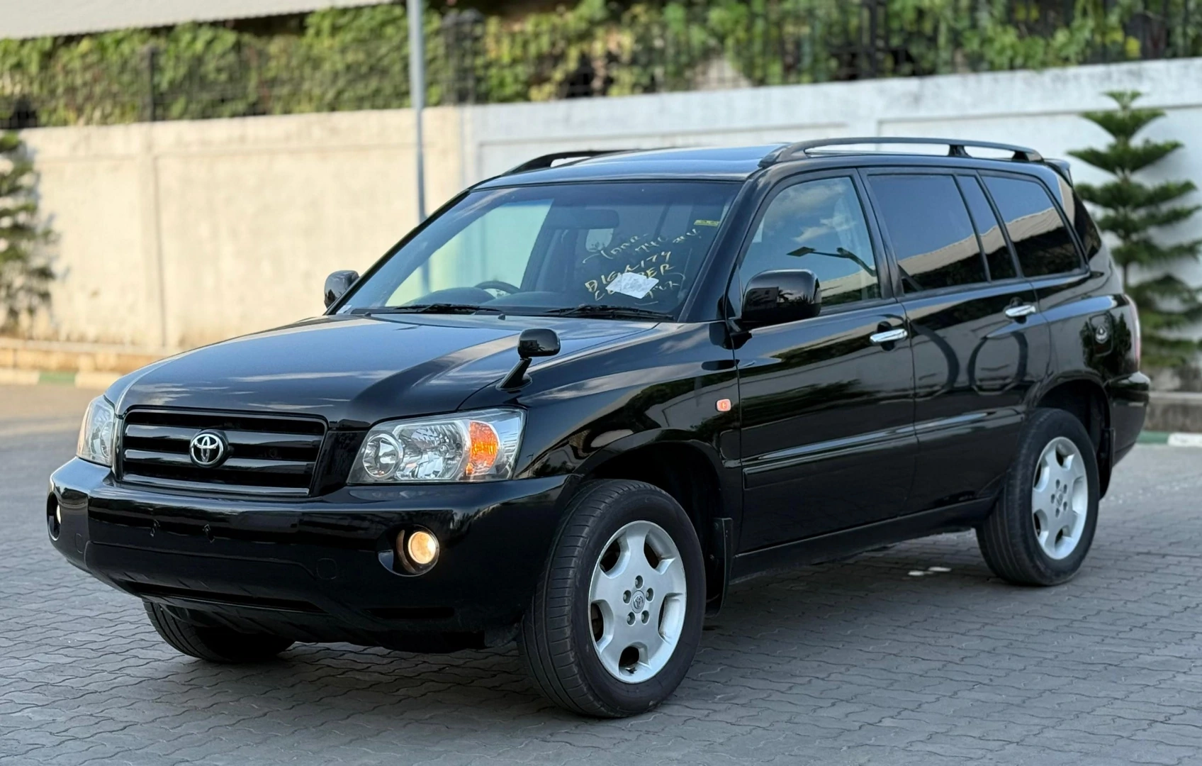 Toyota Kluger 2006 SUV (7 Seater) thumbnail 4