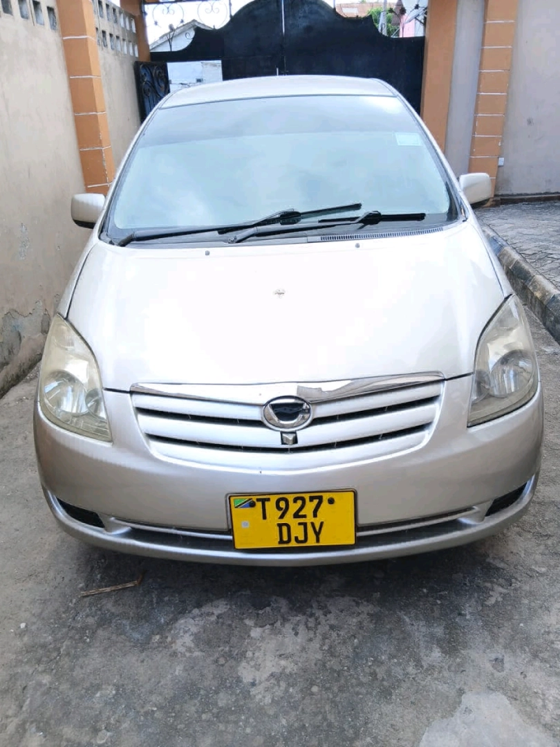 Toyota Corolla Spacio (2004/2005) - 1490cc