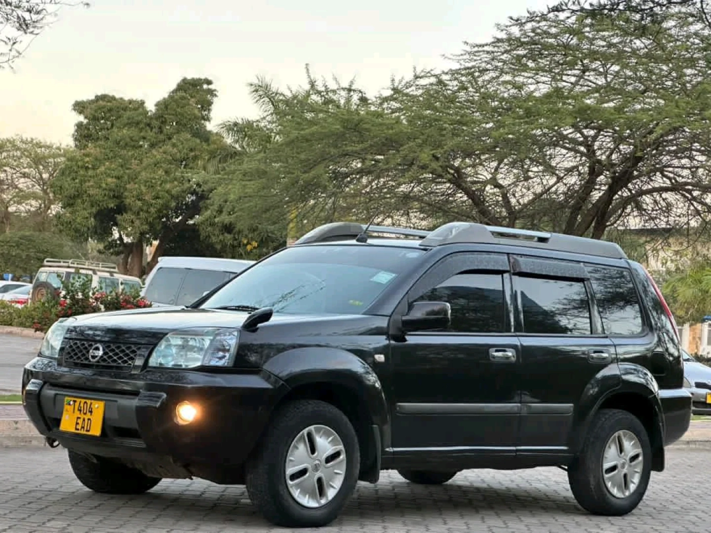 Nissan X-Trail SUV 2006 - Clean Condition thumbnail 4