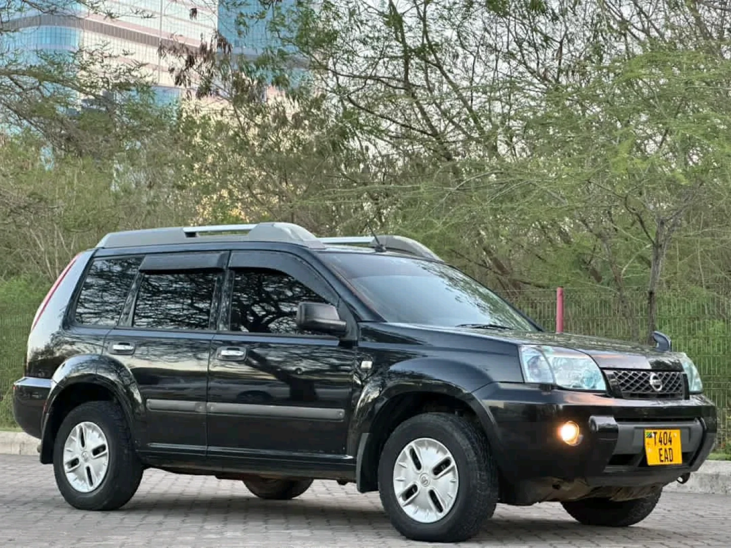 Nissan X-Trail SUV 2006 - Clean Condition thumbnail 5