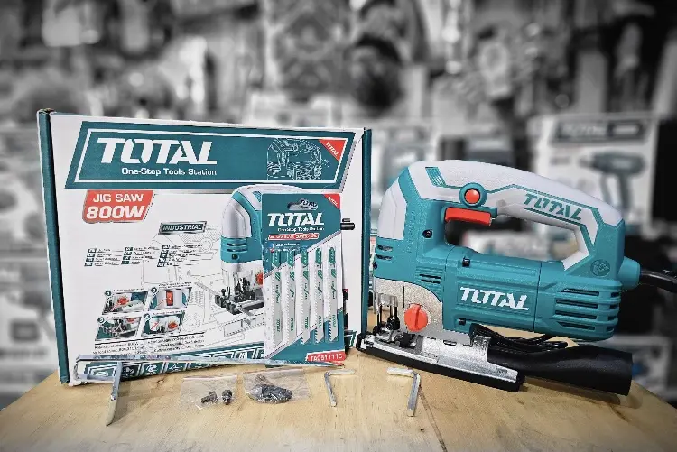Total 800W Electric Jig Saw
