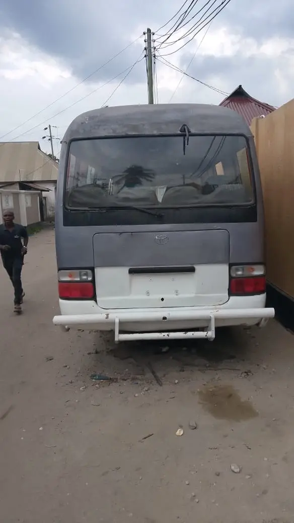 Toyota Coaster Mayai (28 Seats) thumbnail 2