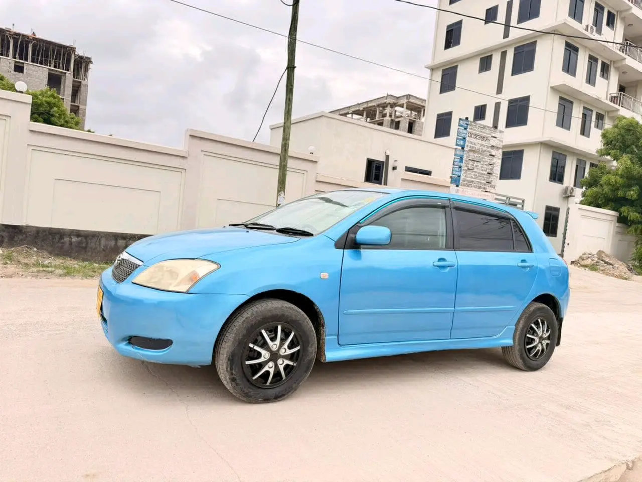 Toyota Runx G 2004 - 1490cc (Blue) thumbnail 2