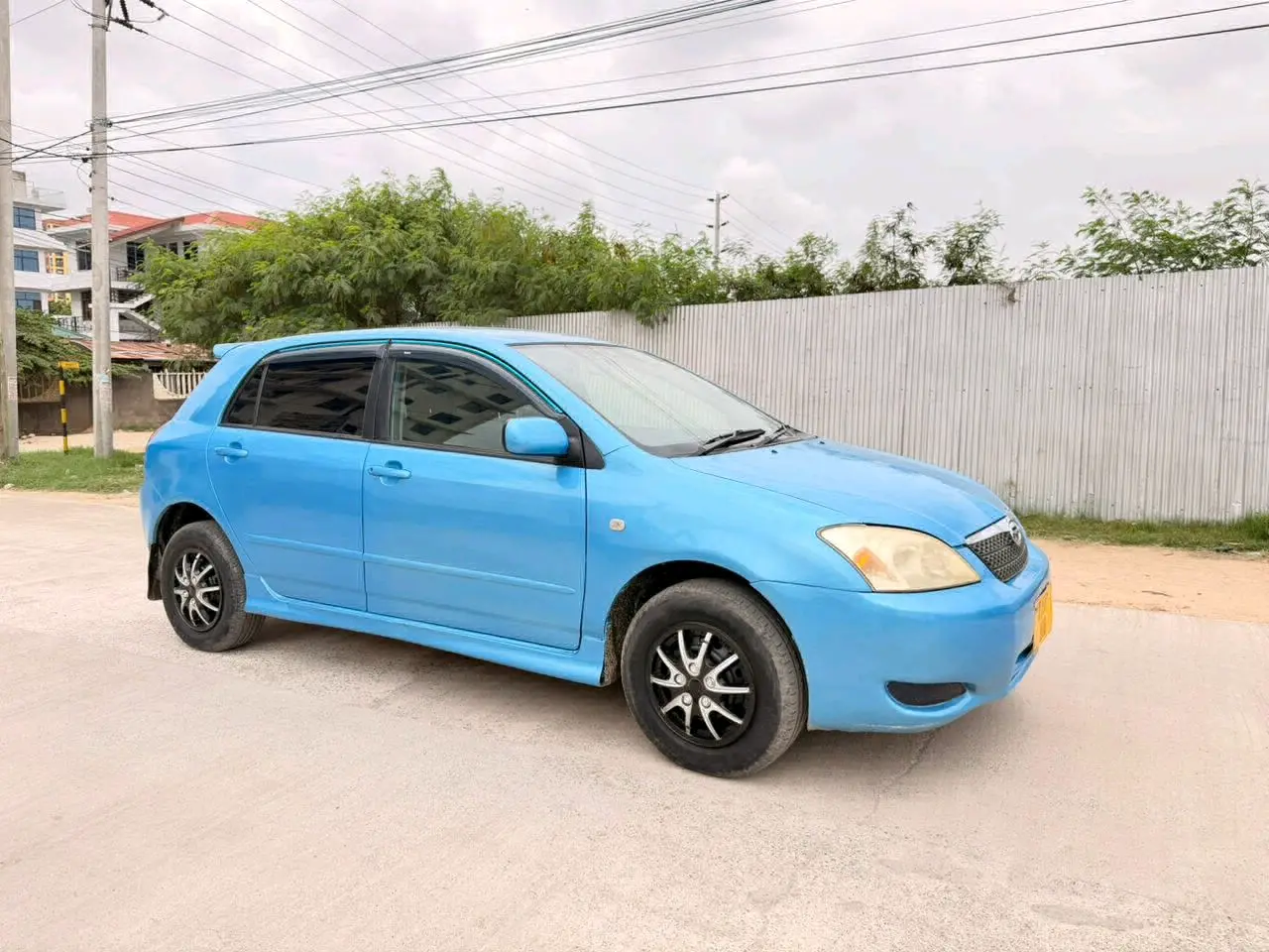 Toyota Runx G 2004 - 1490cc (Blue) thumbnail 3