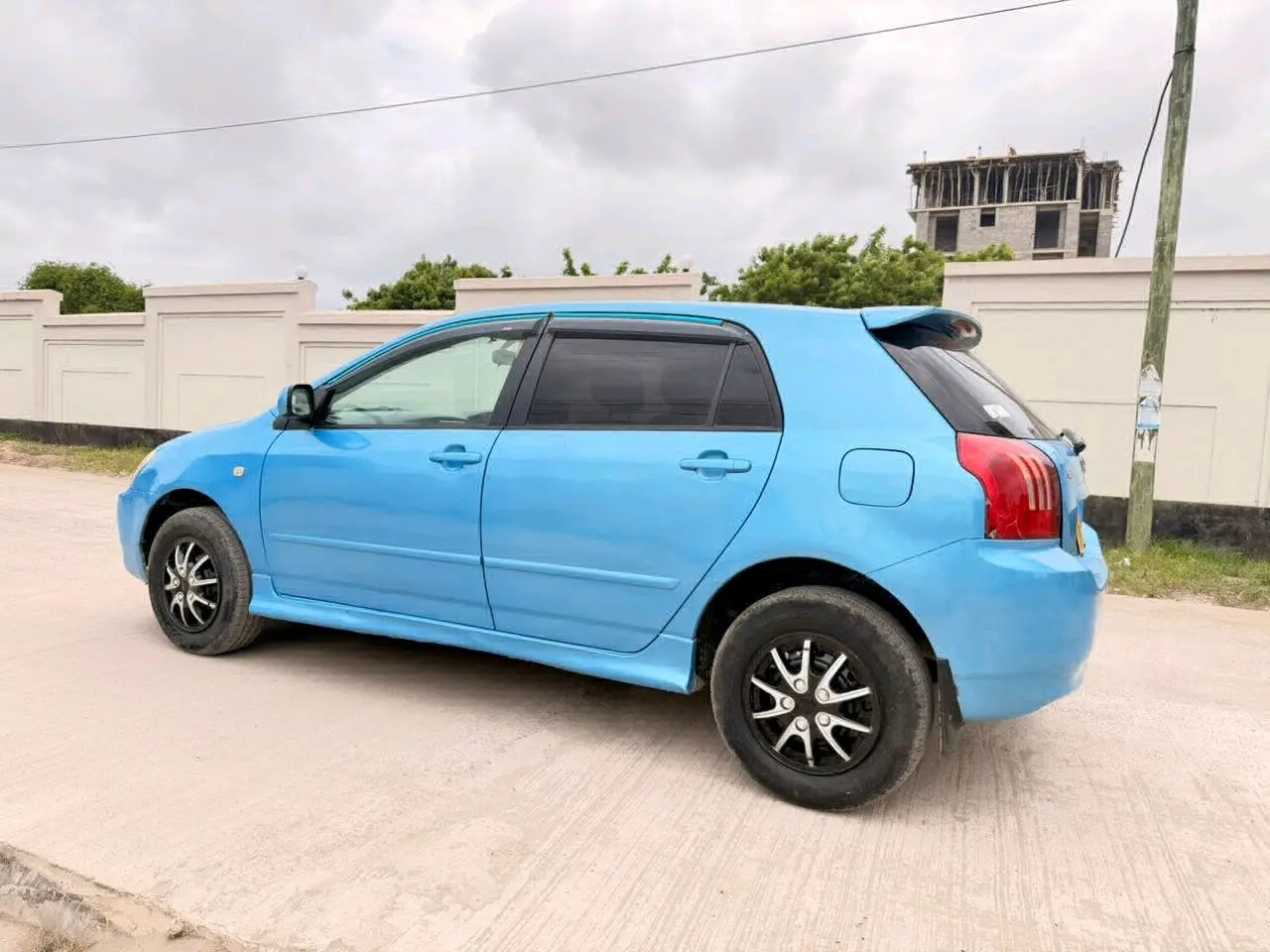 Toyota Runx G 2004 - 1490cc (Blue) thumbnail 5