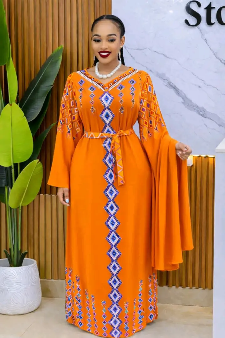 Maroon Abaya Dress with Embroidery thumbnail 5