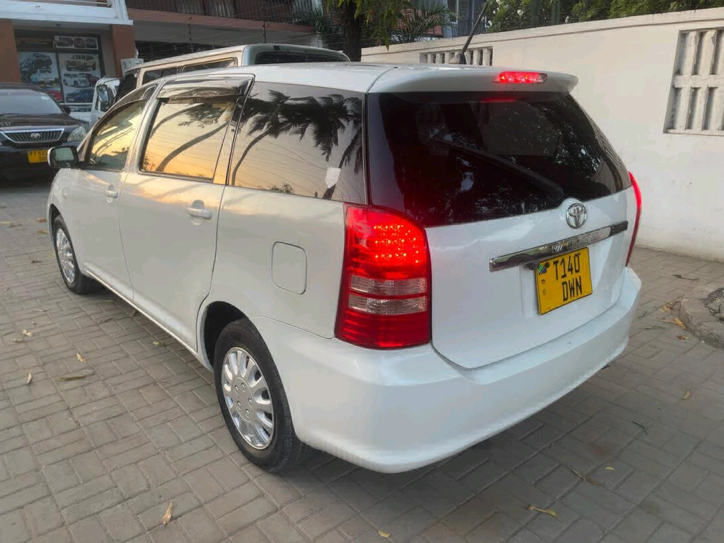 Toyota Wish 2005 White - 1790cc, Low Mileage thumbnail 3
