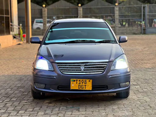 Toyota Premio DGT