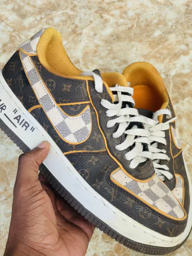Custom Nike Air Force 1 x LV Sneakers