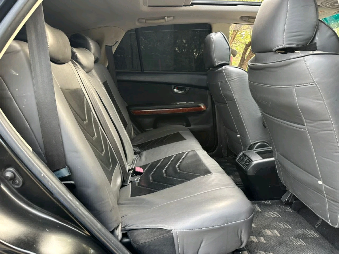 Used Black Toyota Harrier SUV 2007 (3500cc) thumbnail 8