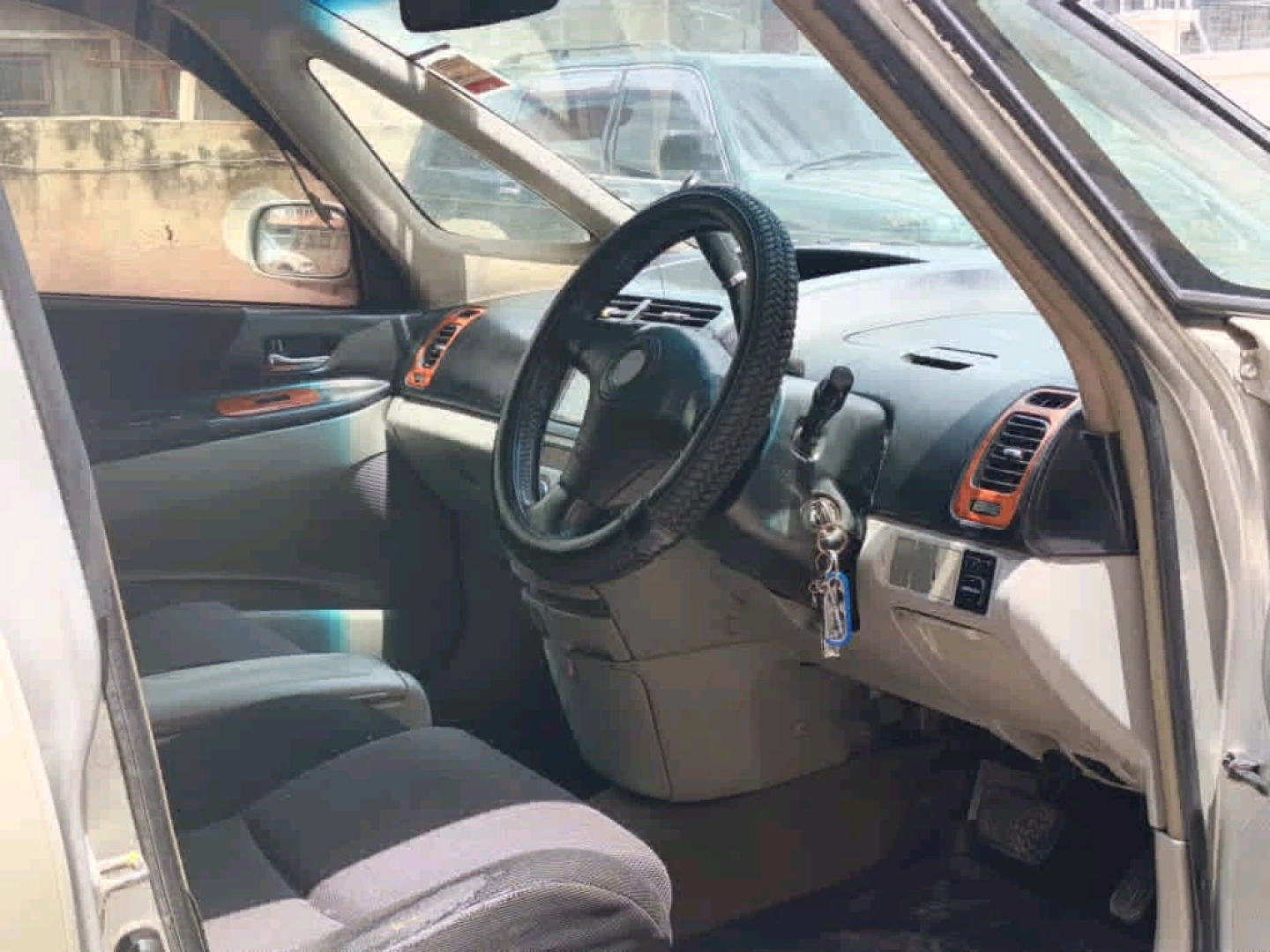 Toyota Opa CDH 1790cc Full AC thumbnail 9