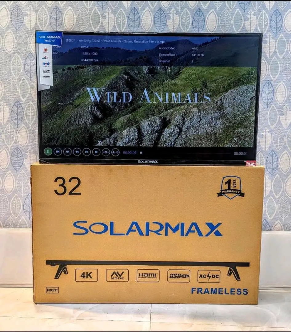 32-inch Solarmax Frameless LED TV