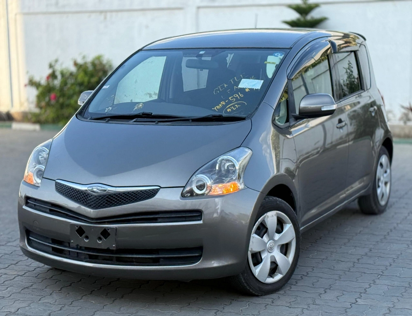 Toyota Ractis 2007 Model (1490cc) for Sale