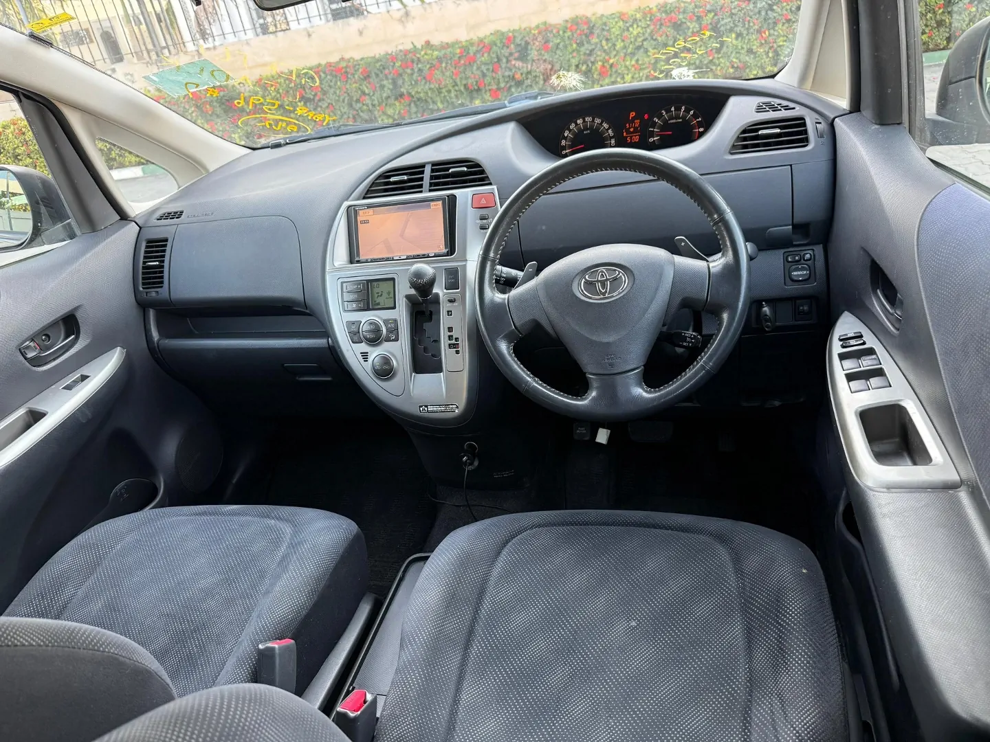 Toyota Ractis 2007 Model (1490cc) for Sale thumbnail 6