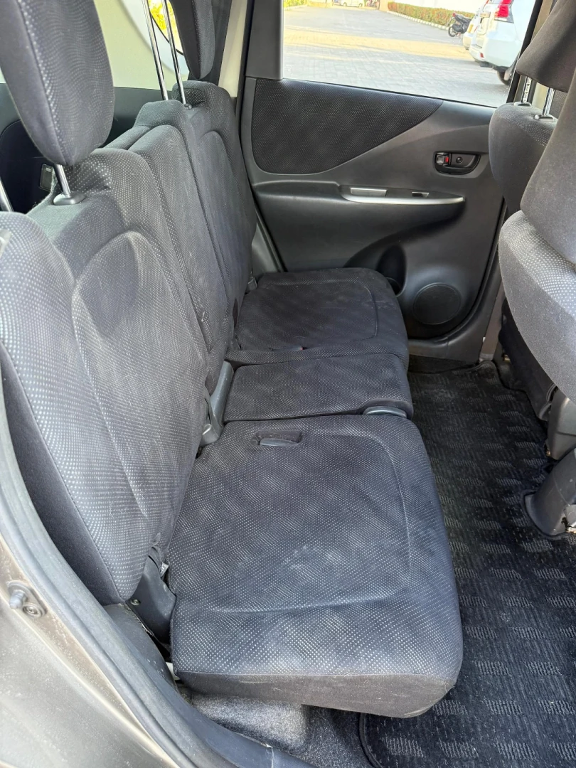Toyota Ractis 2007 Model (1490cc) for Sale thumbnail 9