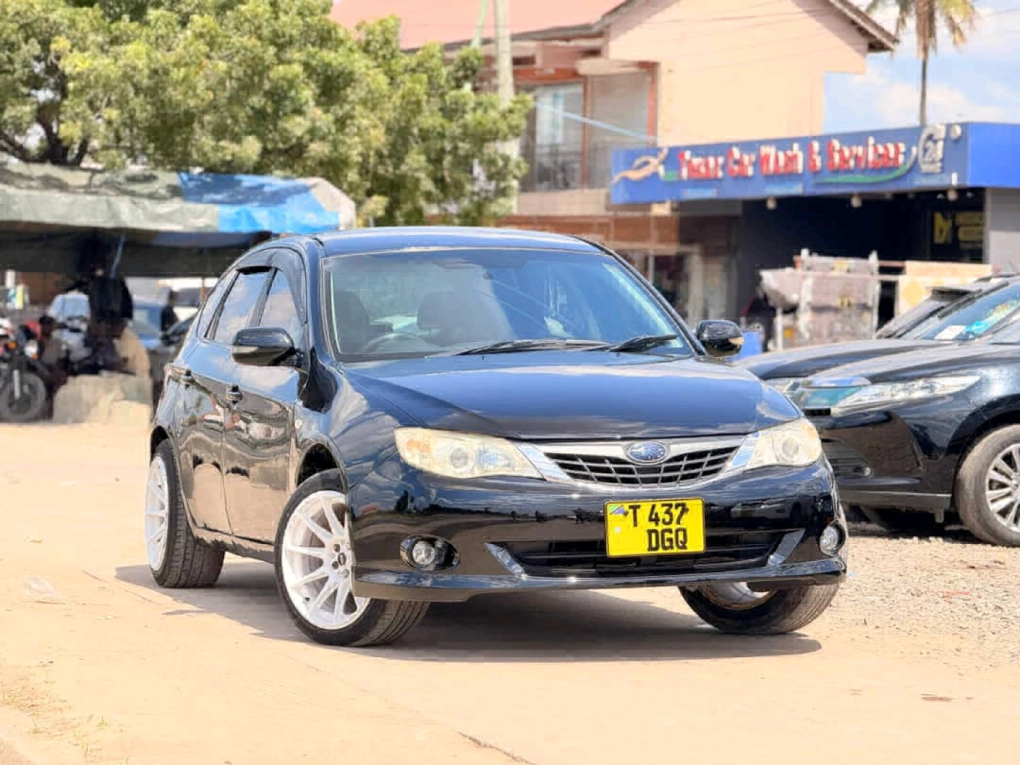 Black Subaru Impreza Sedan Automatic 1490 CC thumbnail 4