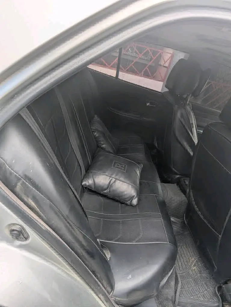 Toyota Lexus Altezza Silver Full AC Sunroof thumbnail 7