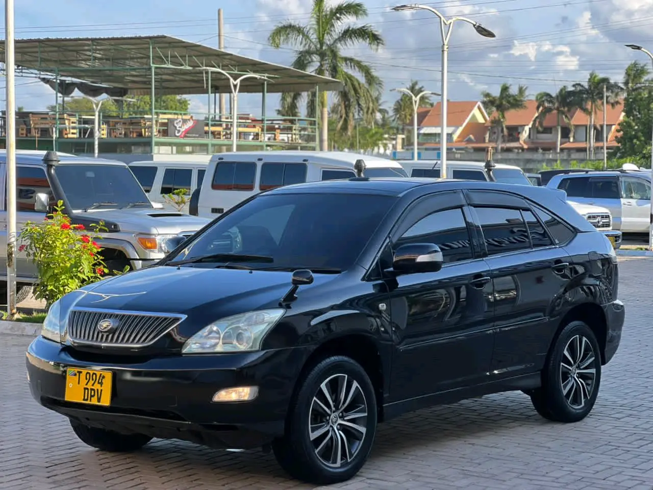 Toyota Harrier 2005 Nyeusi, 2.3L VVT-i thumbnail 2