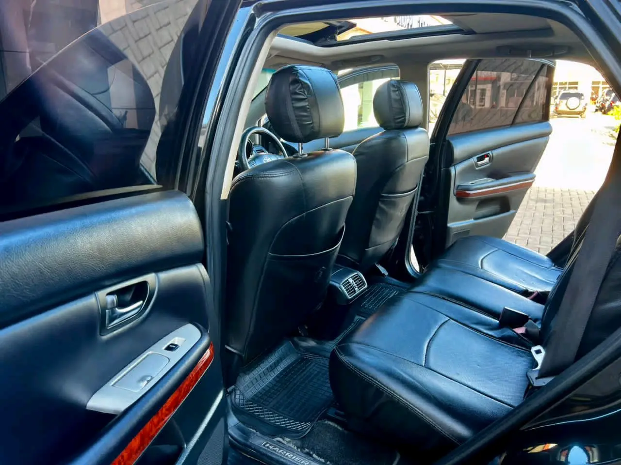 Toyota Harrier 2005 Nyeusi, 2.3L VVT-i thumbnail 8
