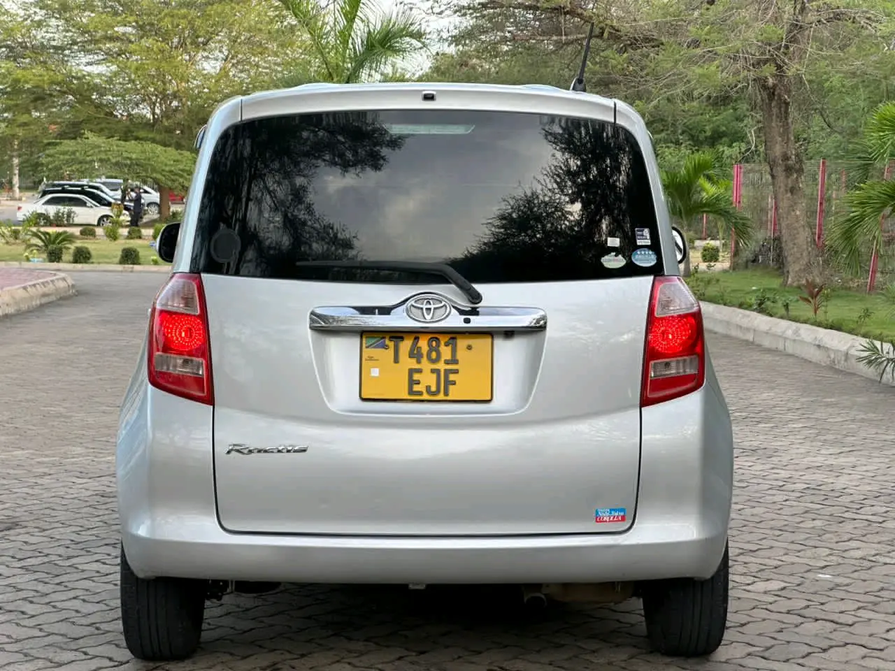 2006 Toyota Ractis 1290cc thumbnail 5