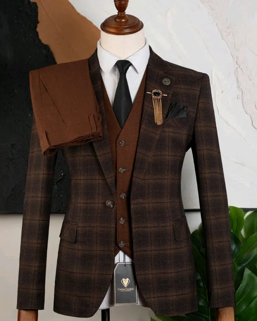 Carlos Cardini Brown Plaid Three-Piece Men's Suit thumbnail 2