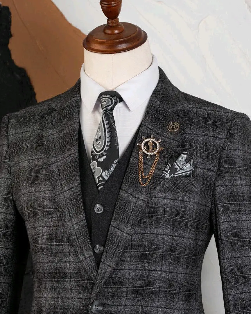 Carlos Cardini Brown Plaid Three-Piece Men's Suit thumbnail 3