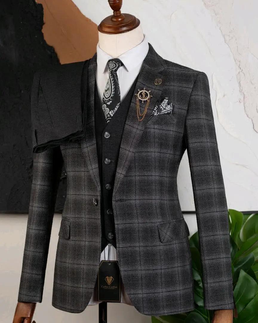 Carlos Cardini Brown Plaid Three-Piece Men's Suit thumbnail 4